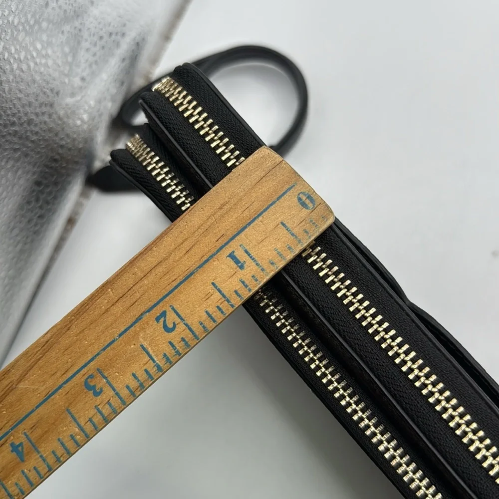 Kate Spade Staci Carryall Double Zip Around Black Wristlet Wallet ID Card Holder